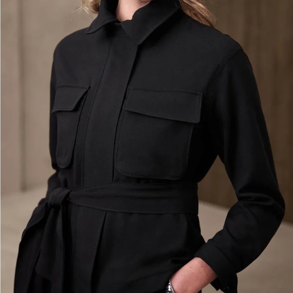 NWT L Banana Republic Black Button-Up Top belted shirt
